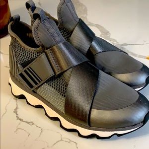 Sorel Kinetic sneakers